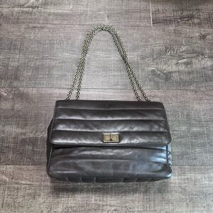 Chanel Vintage Shoulder Bag 💼